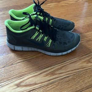 Mens Nike Free 5.0